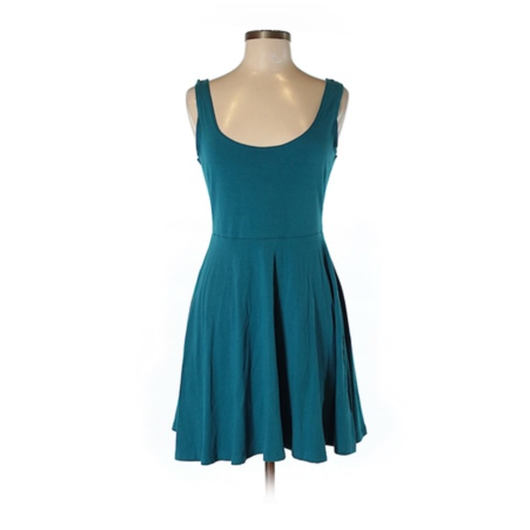 Urban Outfitters Dresses & Skirts - BOGO UO Sparkle & Fade Dress NWT sz M